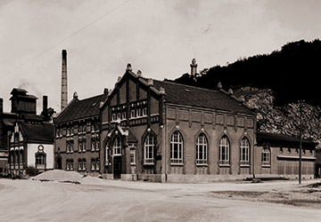 Historisches Foto der Stromversorgung auf dem Werksgeländer der Stadtwerke Heidenheim AG